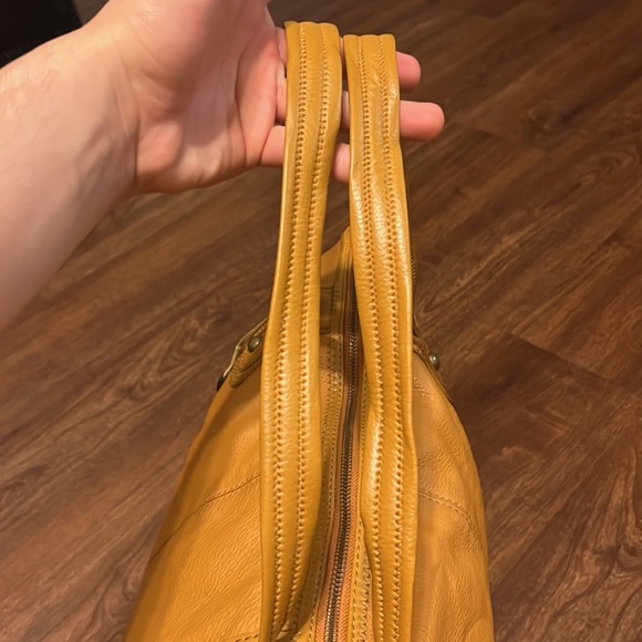 The Sak COW leather Bag - Picture 6 of 13